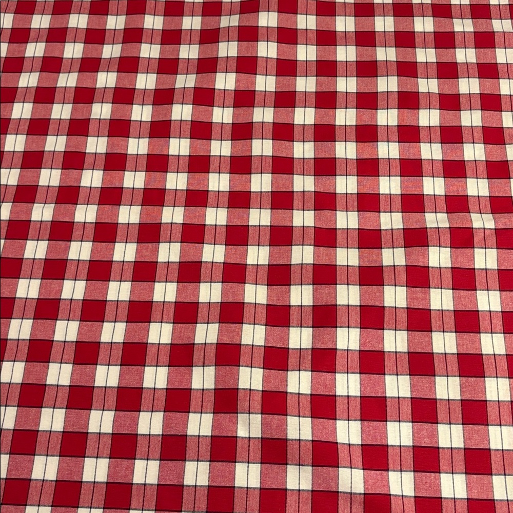 Longaberger Tablecloth in Picnic Plaid Red White Blue excellent condition - Picture 2 of 9